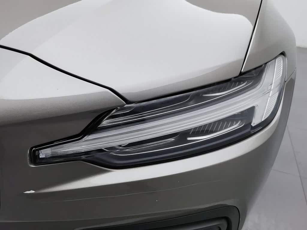  S60