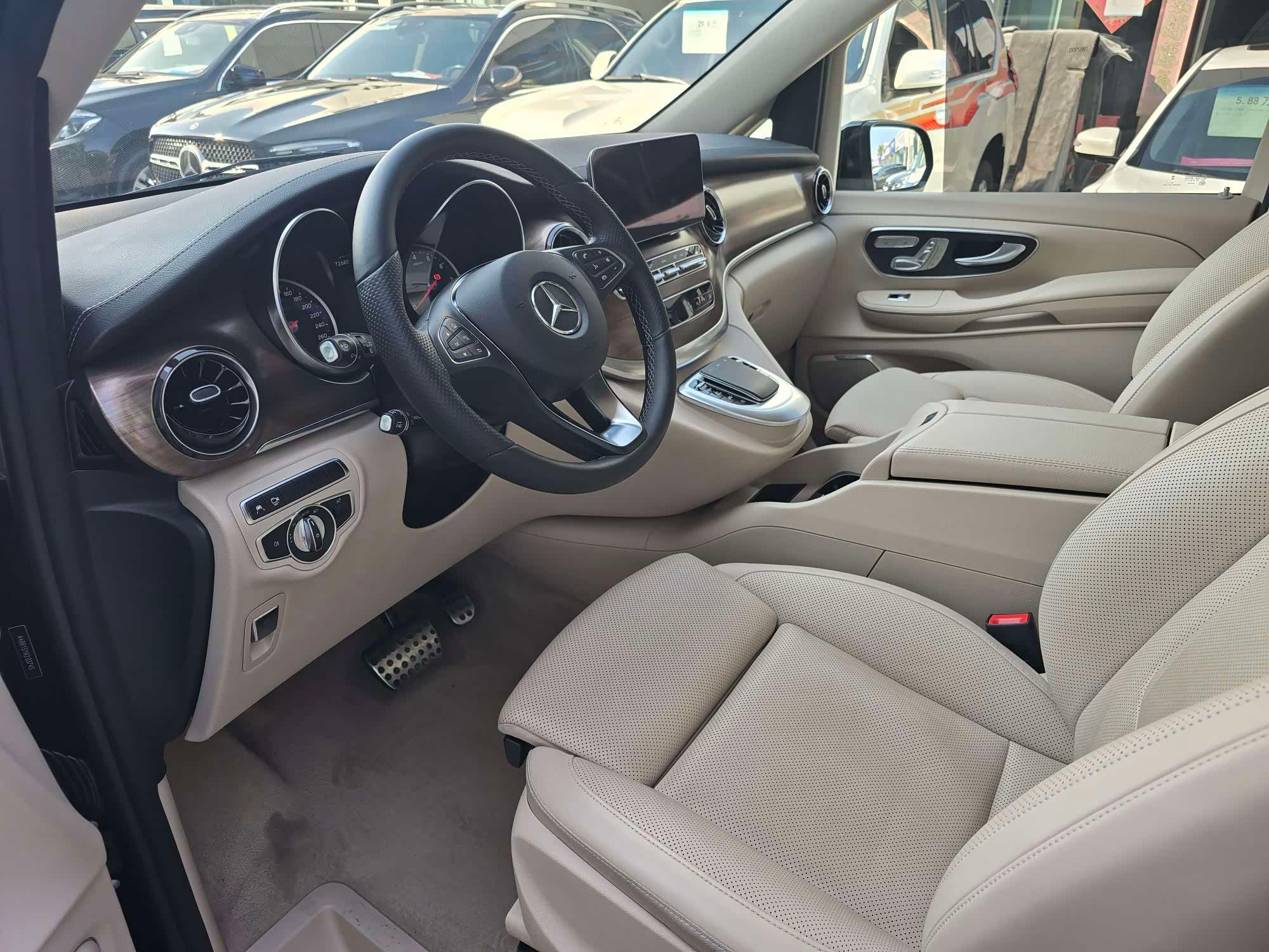  V-class