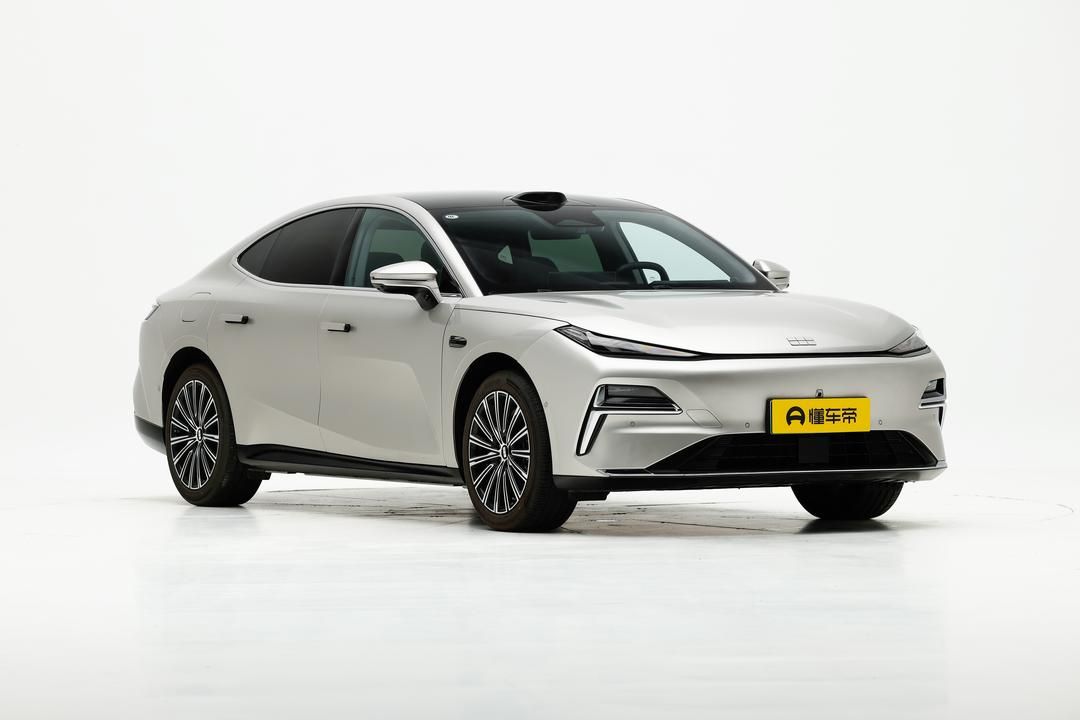  Galaxy Sparkle 8 PHEV