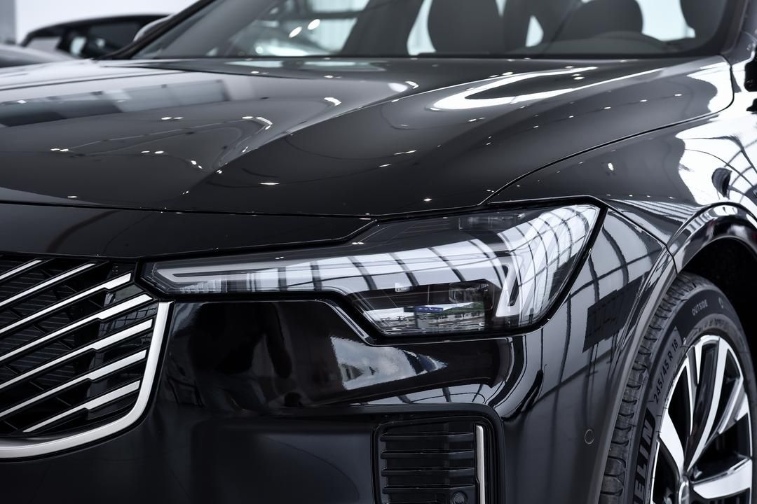  S90