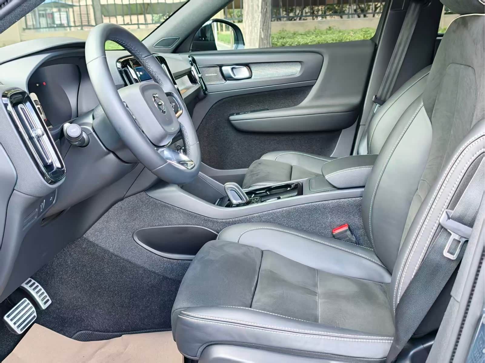  XC40