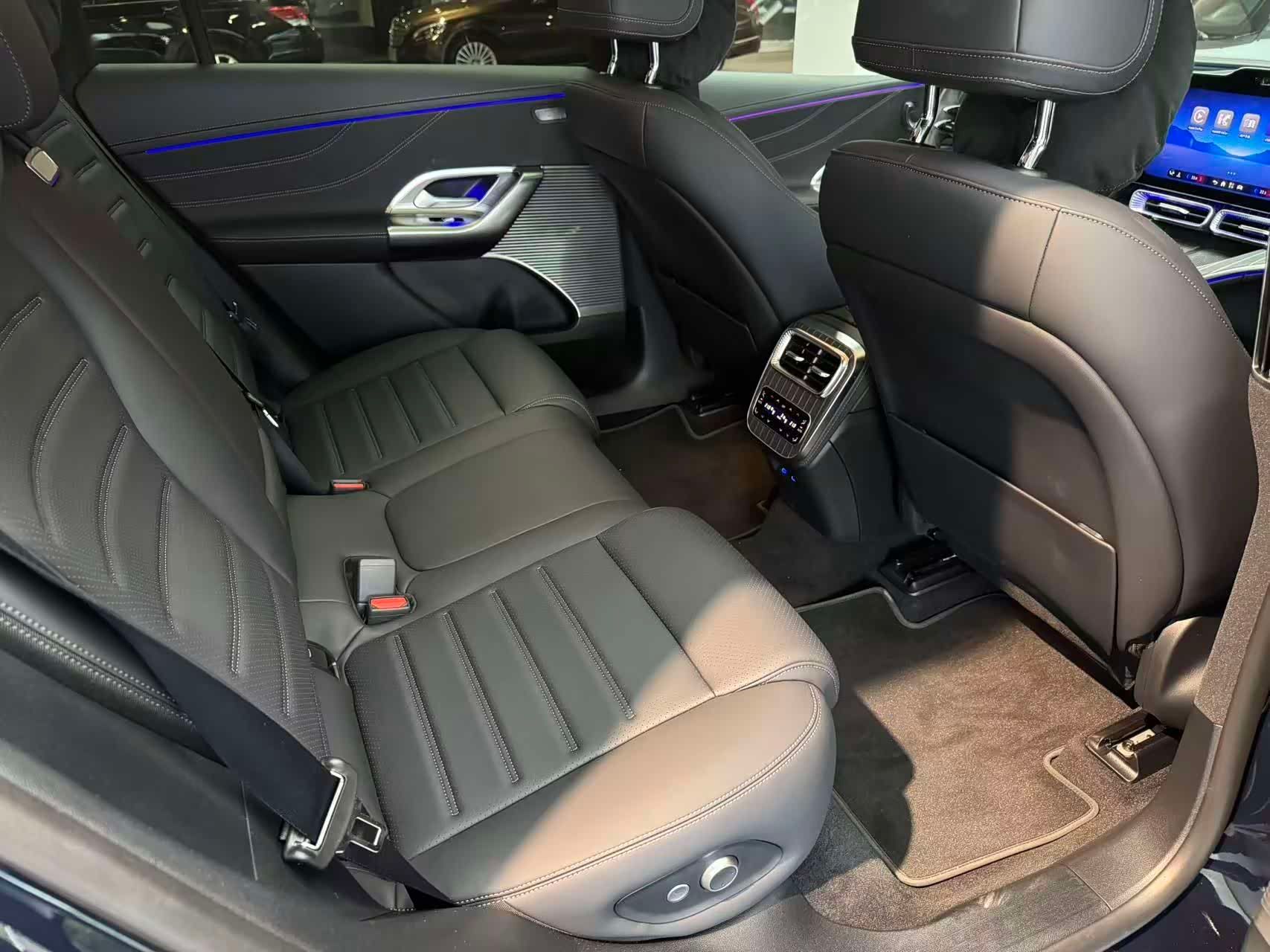 GLC