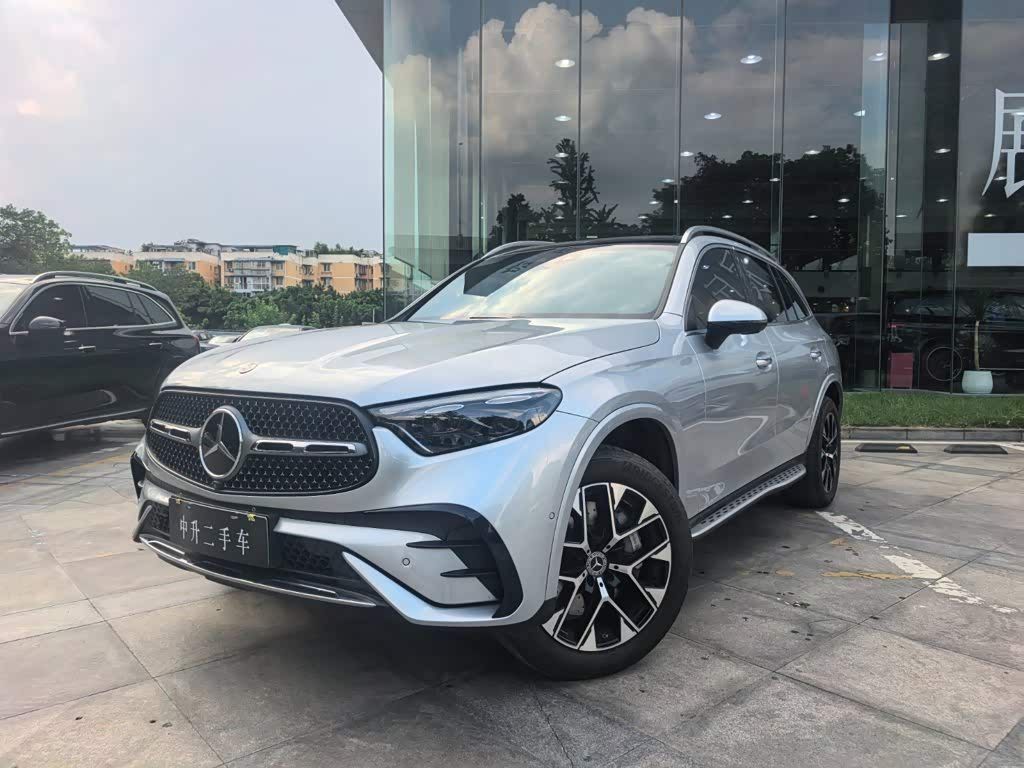  GLC