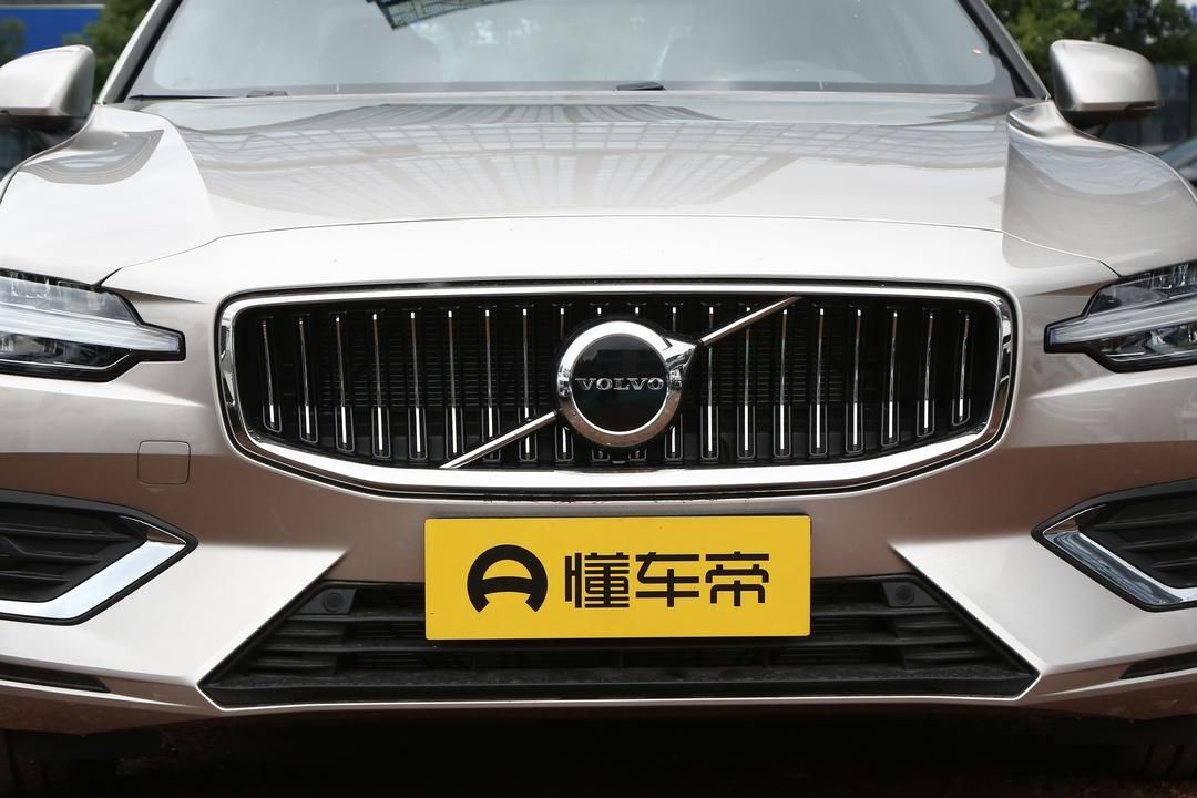  S60