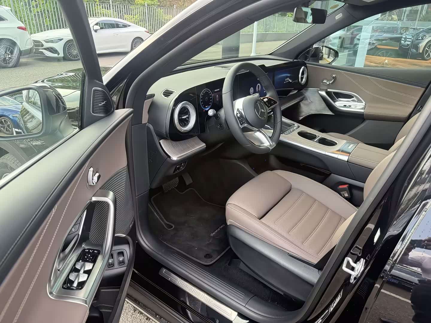  GLC
