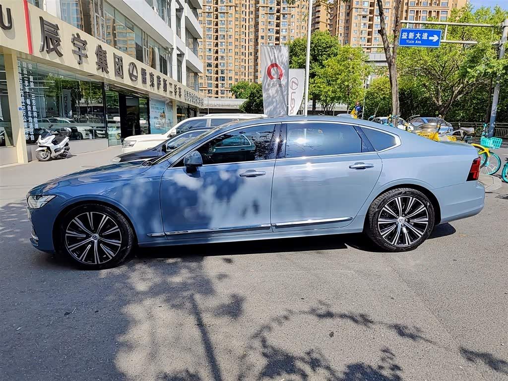  S90