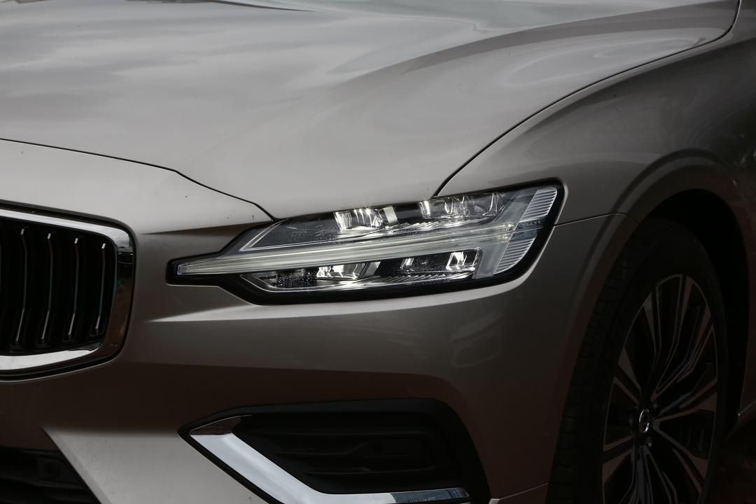  S60
