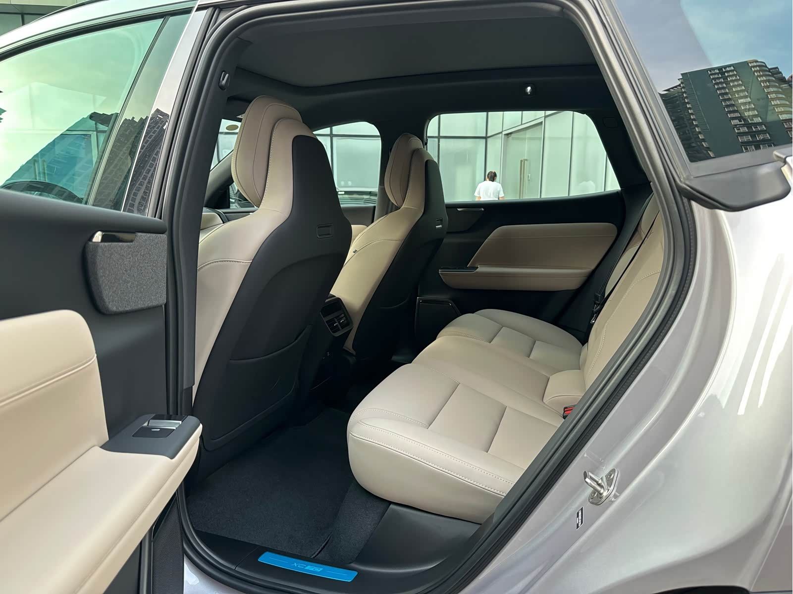  XC70