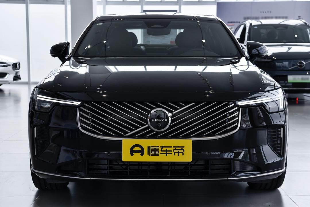  S90