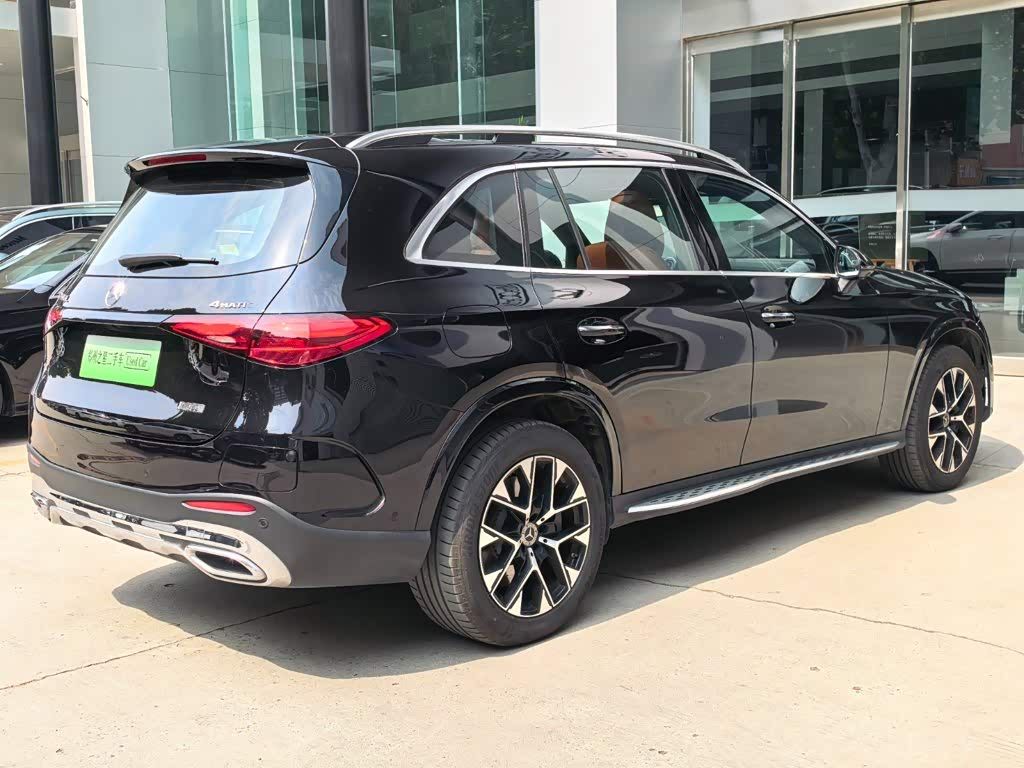  GLC