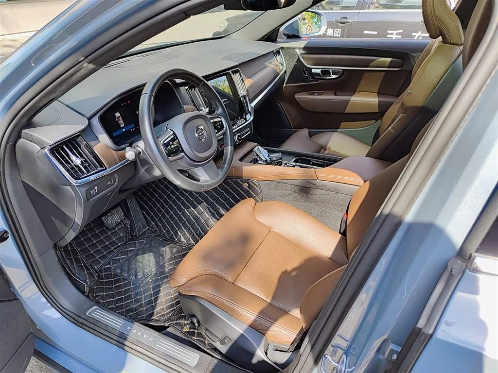  S90