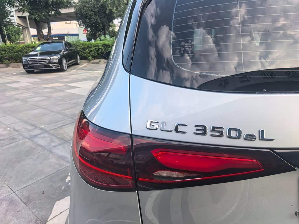  GLC