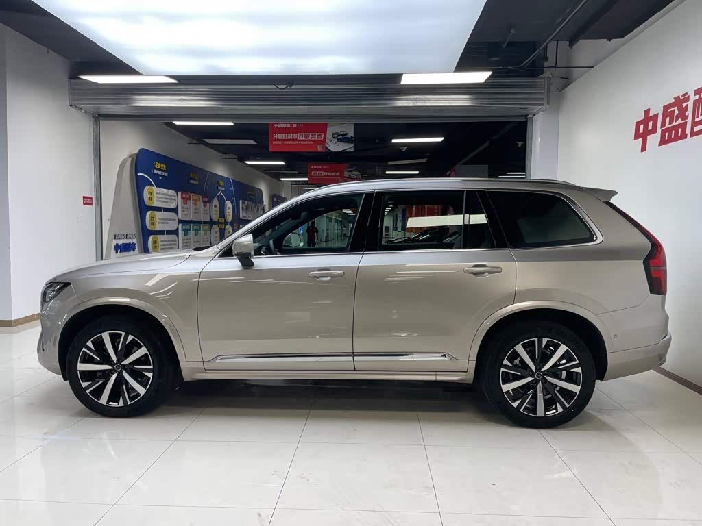  XC90