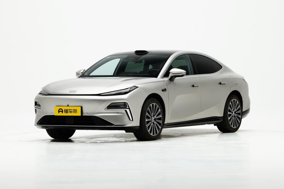  Galaxy Sparkle 8 PHEV