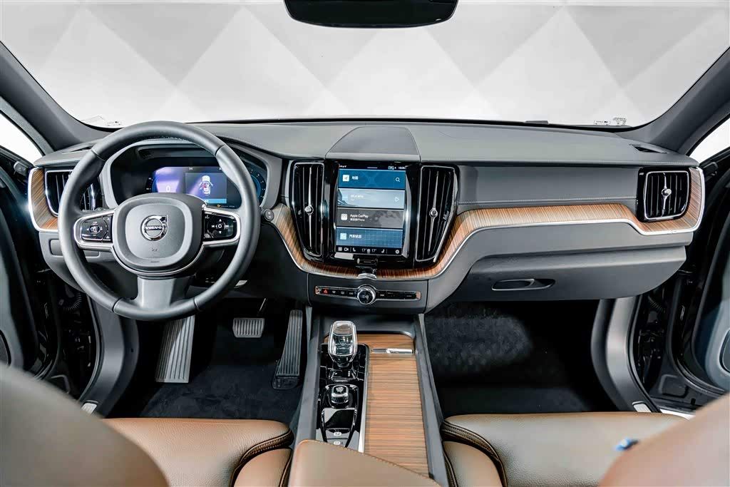  XC60
