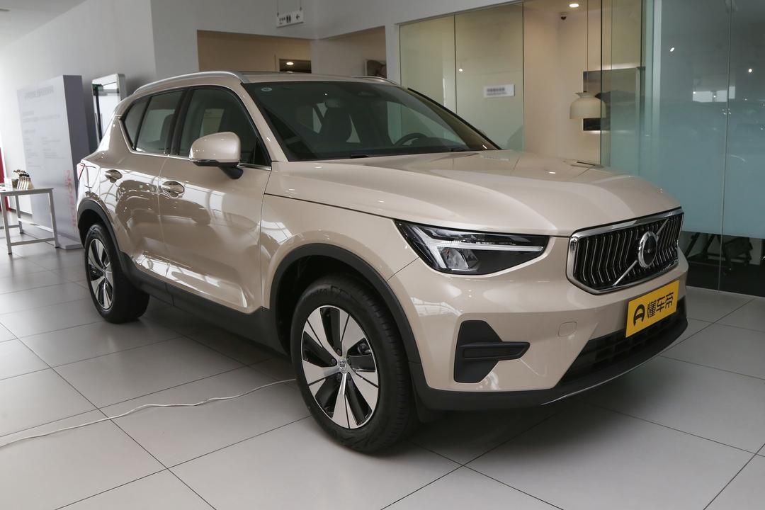  XC40