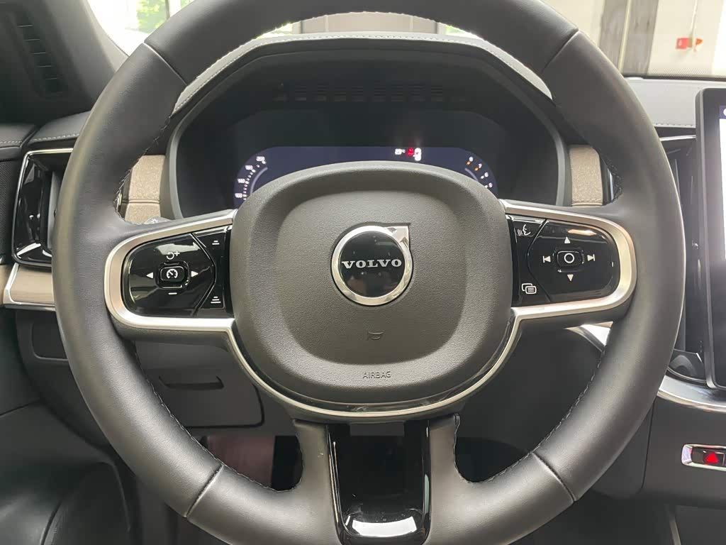  XC90