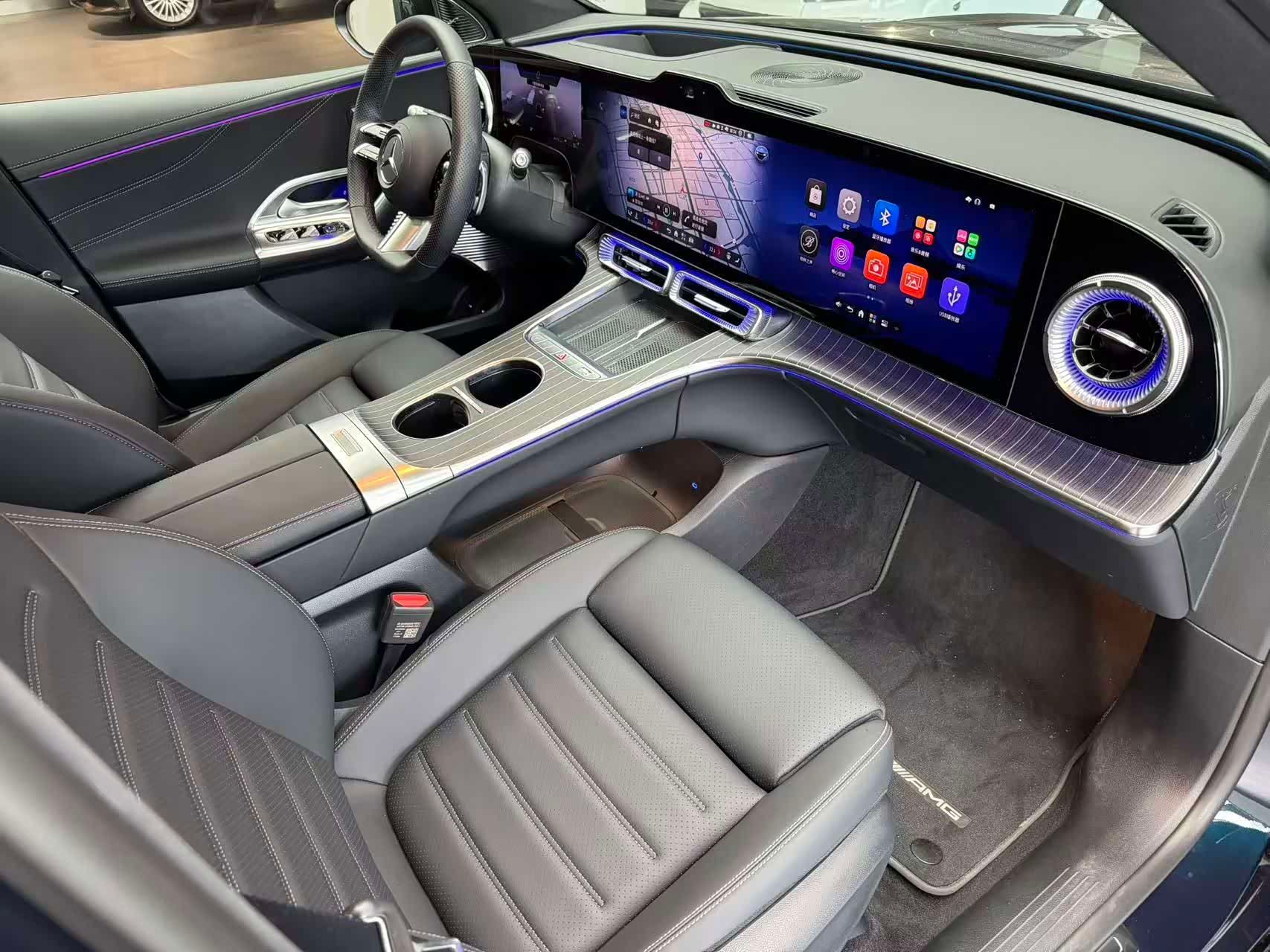  GLC