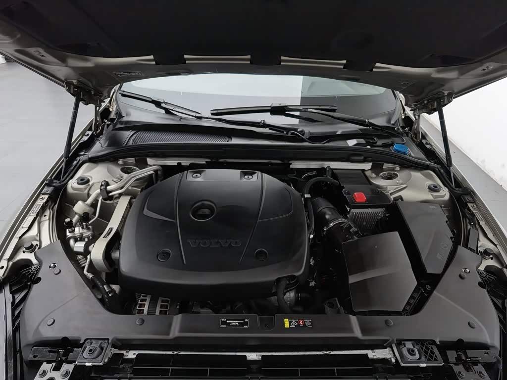  S60