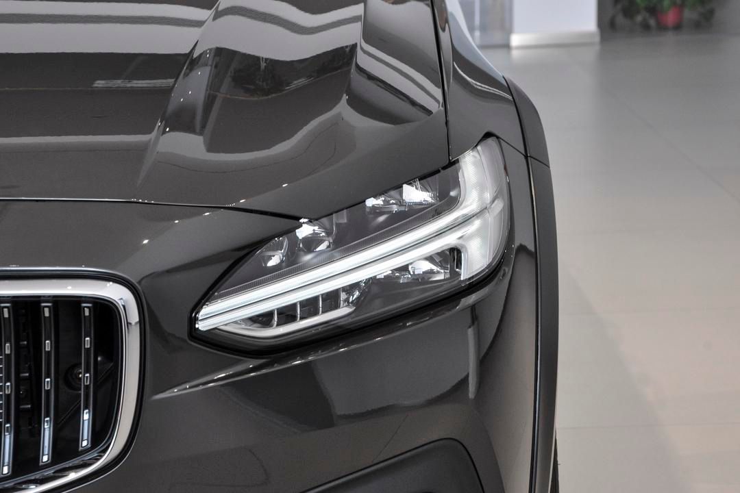  V90