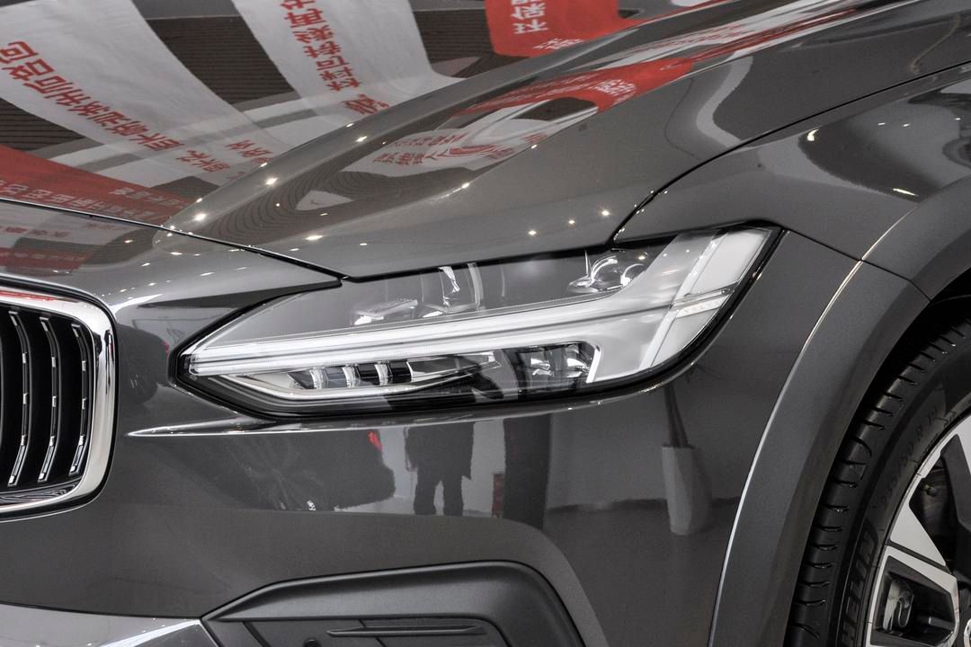  V90
