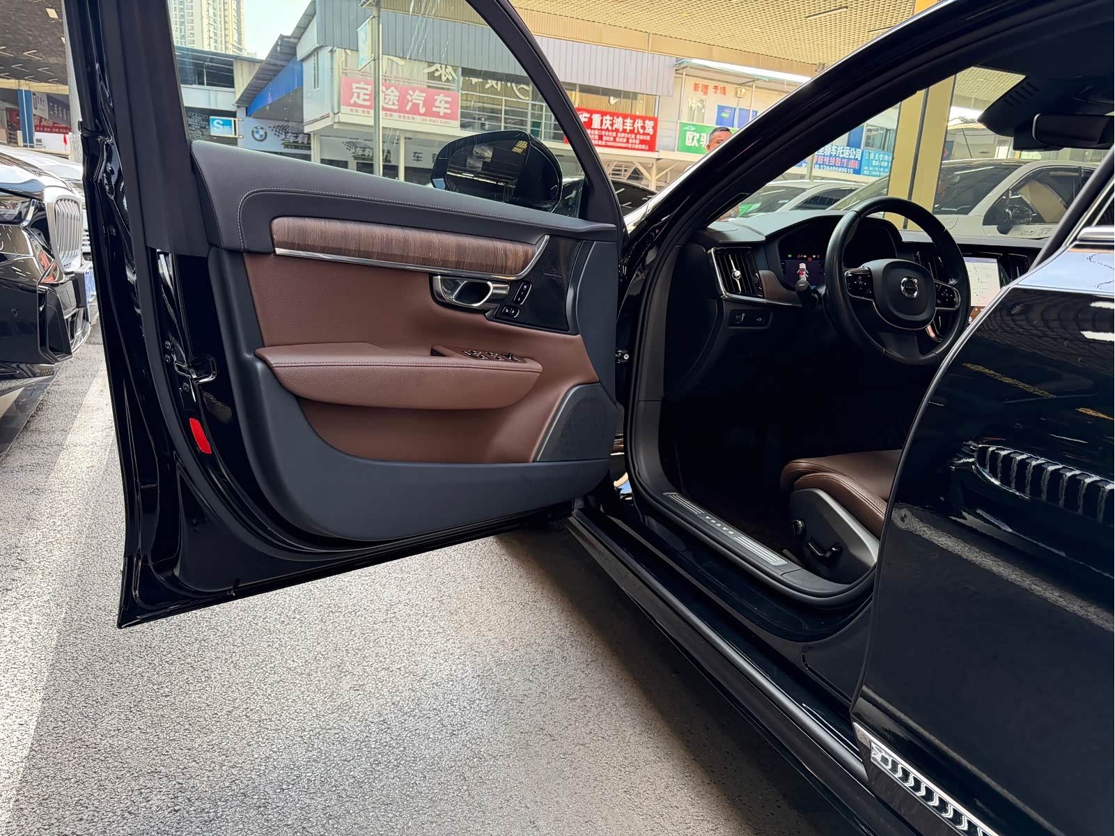 S90