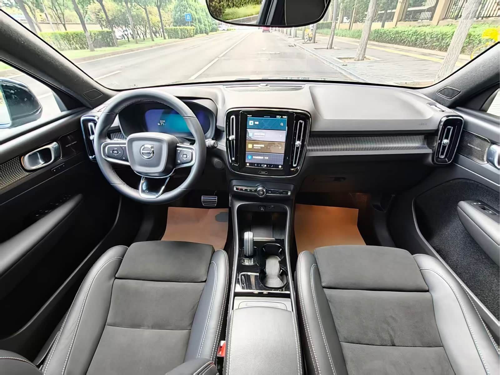  XC40